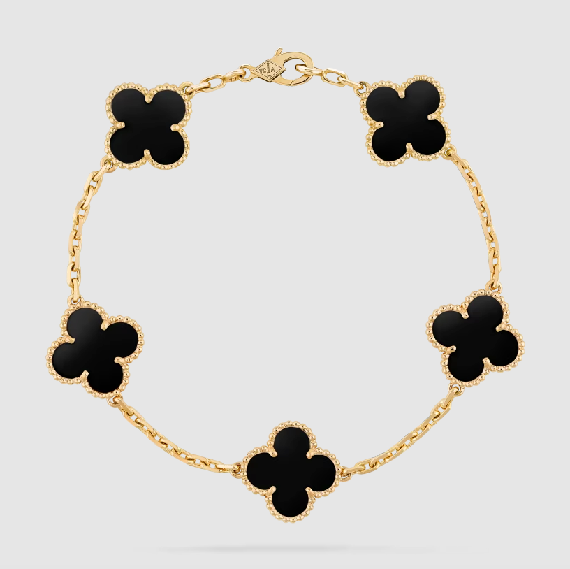 Viral Clover Bracelet